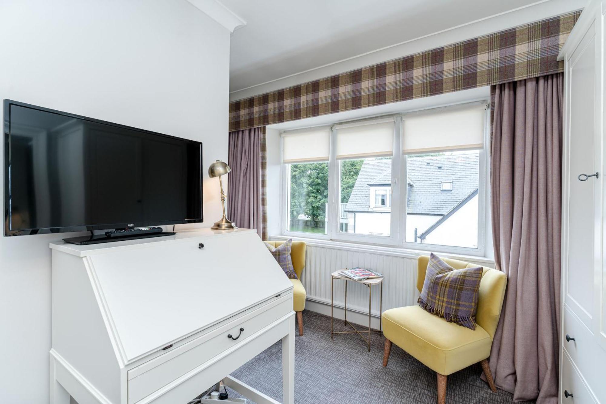Sandown House 호텔 네언 외부 사진